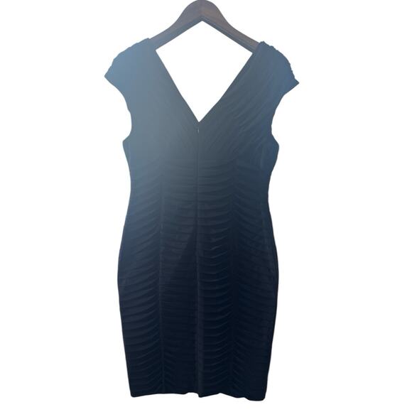 Adrianna Papell Dresses & Skirts - Adrianna Papell Black Dress Size 14 – Classic Elegance V-Neck Layered Sleeveless